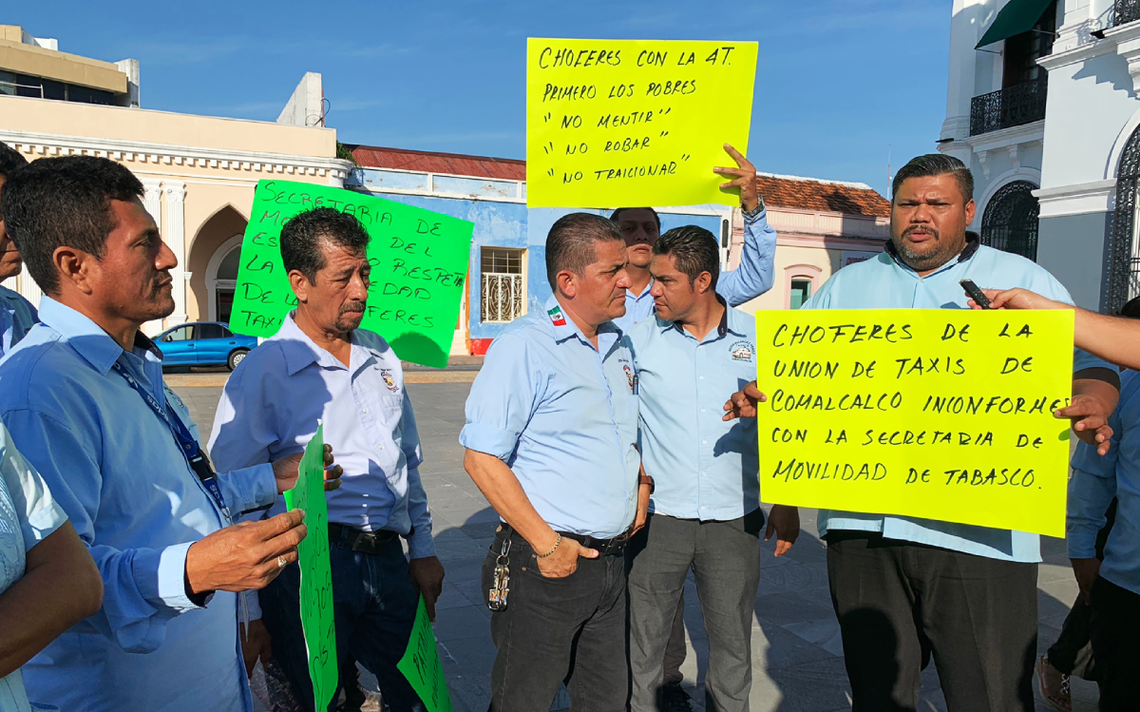 Taxistas De Comalcalco Pelean Concesiones A La Semovi Que Respeten La Antiguedad El Heraldo